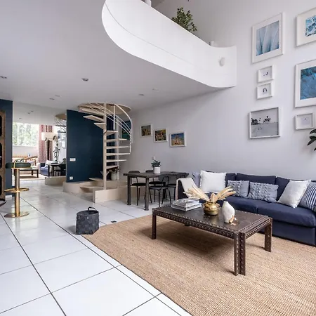 Loft D Exception Au Pied Des Champs-elysees Paryż
