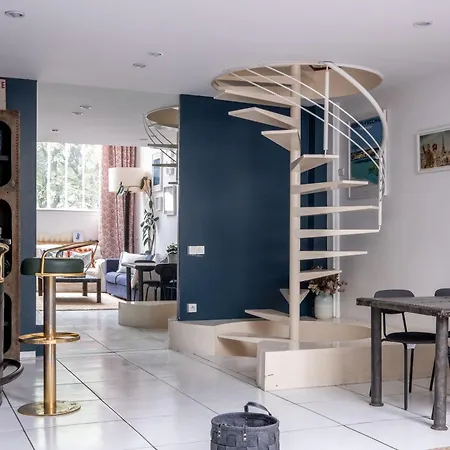 Loft D Exception Au Pied Des Champs-elysees Appartement