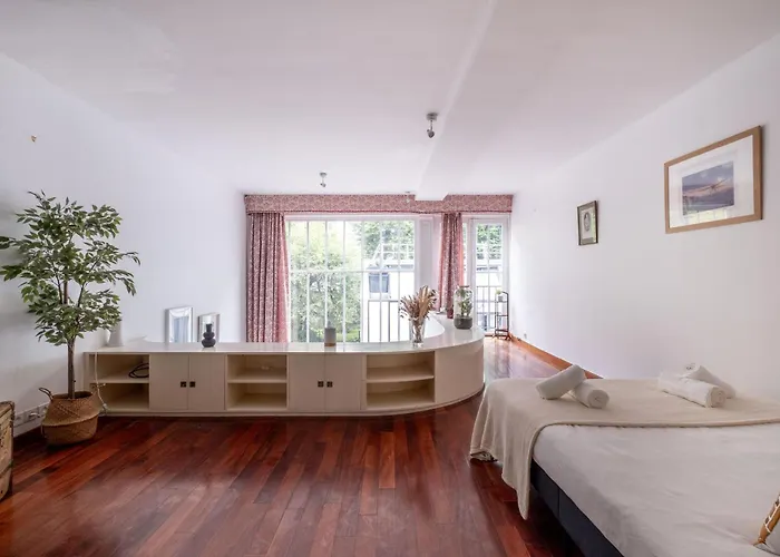 Loft D Exception Au Pied Des Champs-elysees 파리