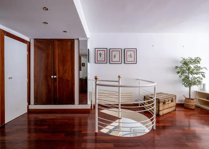 Loft D Exception Au Pied Des Champs-elysees 아파트
