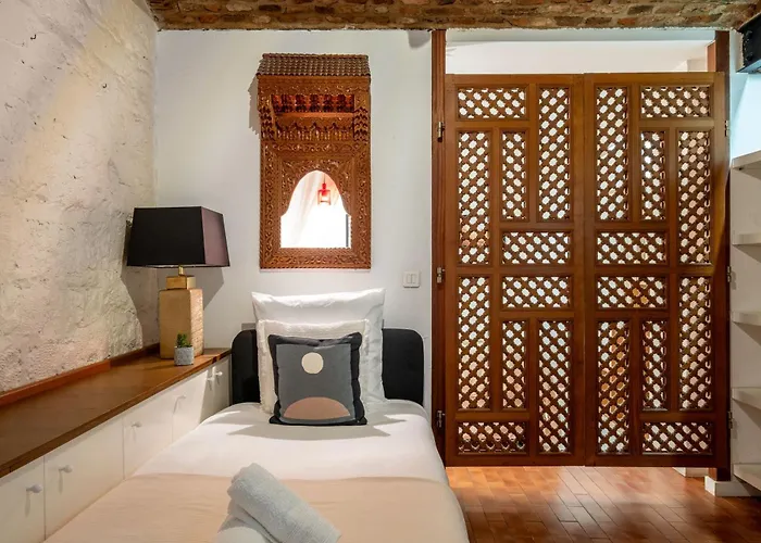 아파트 Loft D Exception Au Pied Des Champs-elysees *