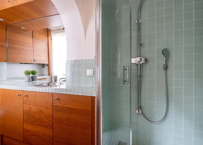 Loft D Exception Au Pied Des Champs-elysees * 파리